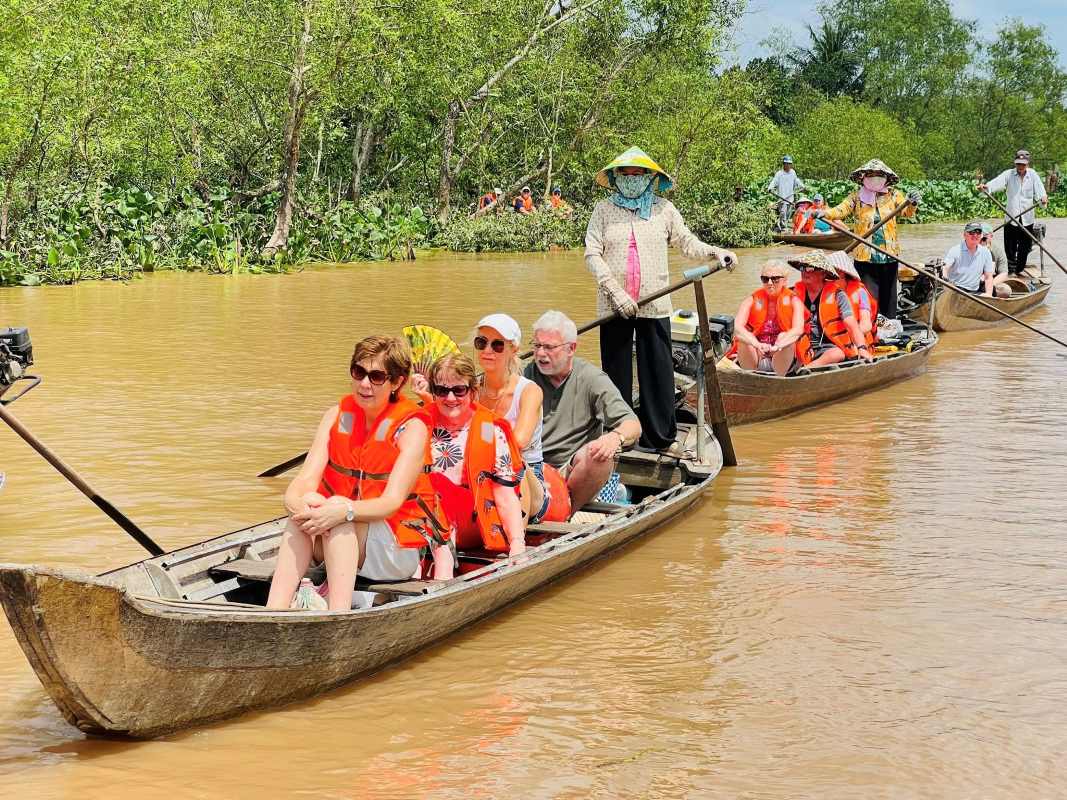 Best Romantic Vietnam Honeymoon Tour – 17 Days