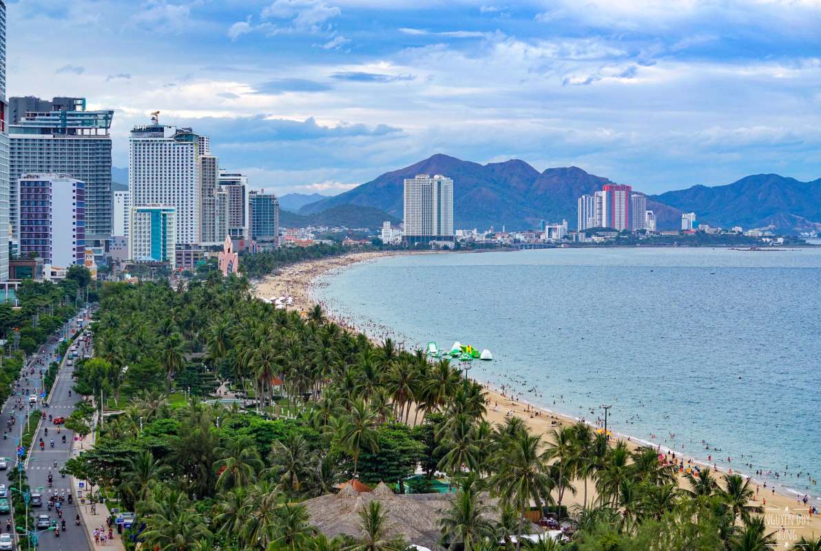 Best Romantic Vietnam Honeymoon Tour – 17 Days