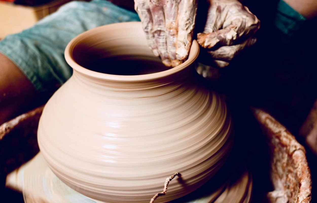 Bat Trang Pottery Village Half Day Tour