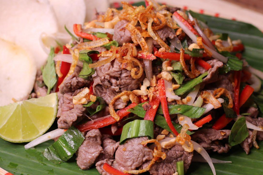 Thinly shaved lime-marinated beef tossed with crushed lemongrass, fresh mint, red chilies, and raw crunchy green beans