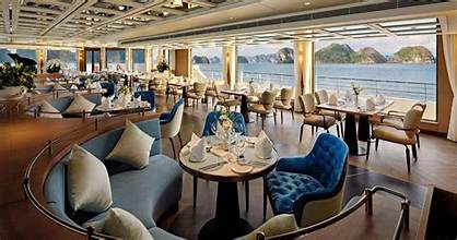 Dining by the Bay