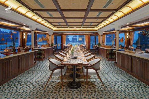 Harmony of the Sea Restaurant